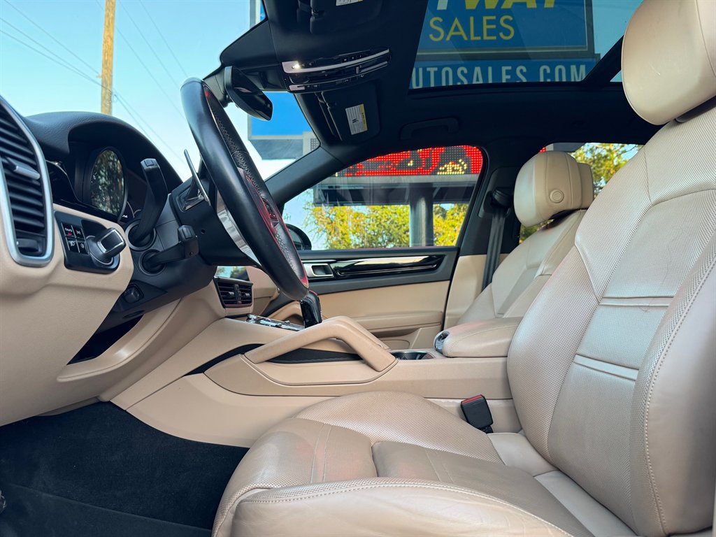 2019 Porsche Cayenne Base - Photo 13